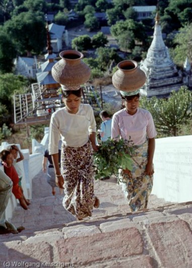 1979, Burma, Mandalay Hill